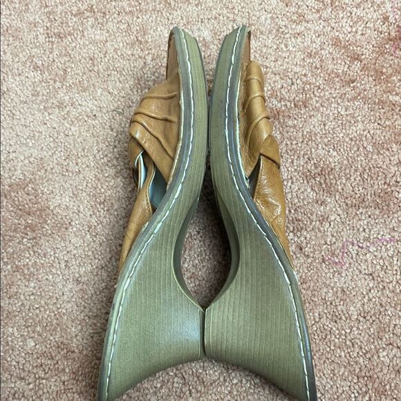 Clarks Artisan Comfort Wedge Brown Leather Shoes Sandals Size 8 - Picture 7 of 11